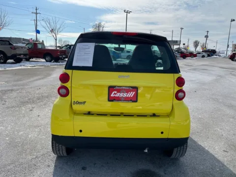More photos of 2008 smart Fortwo Passion at Cassill Motors, IA
