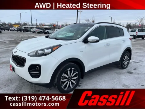 White 2018 Kia Sportage EX for sale in Cedar Rapids, IA