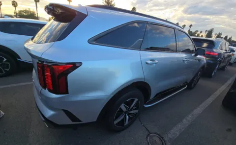 More photos of 2022 Kia Sorento S at Cassill Motors, IA