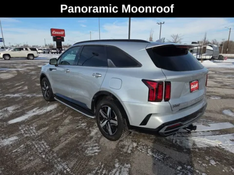 Another view of 2022 Kia Sorento S for sale in Cedar Rapids, IA at Cassill Motors