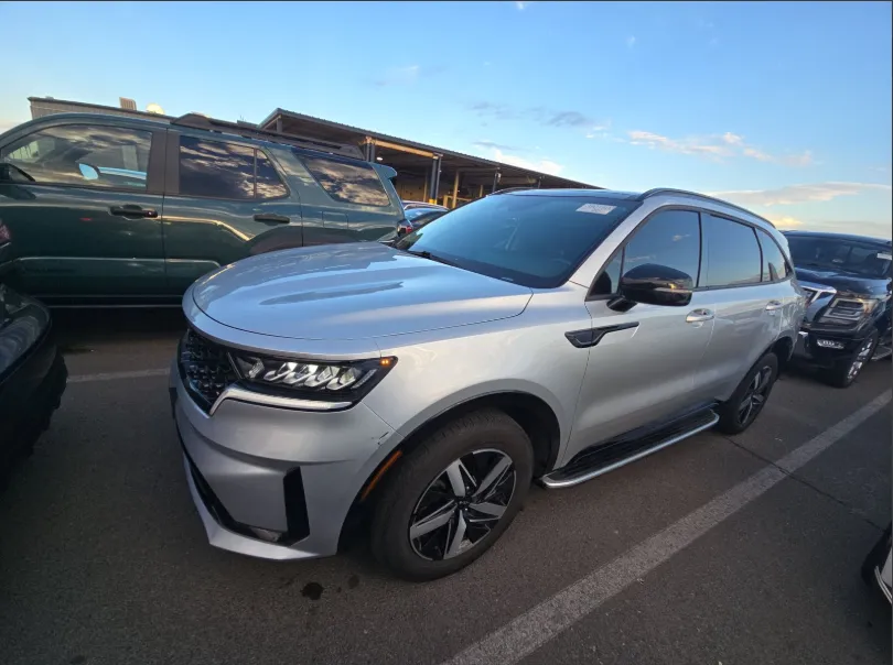 2022 Kia Sorento S