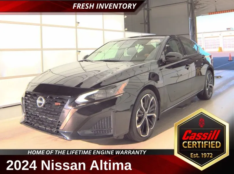 Black 2024 Nissan Altima 2.5 SR for sale in Cedar Rapids, IA