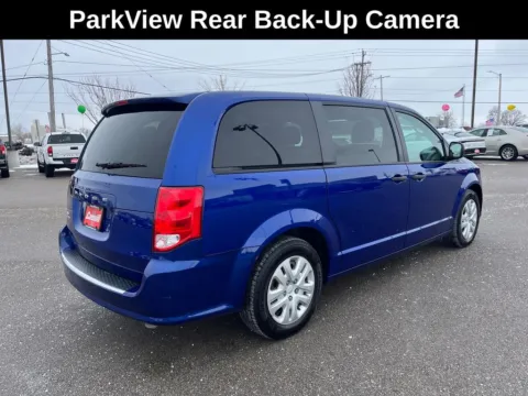 More photos of 2019 Dodge Grand Caravan SE at Cassill Motors, IA