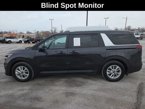 Photos of 2024 Kia Carnival LX Seat Package for sale in Cedar Rapids, IA at Cassill Motors