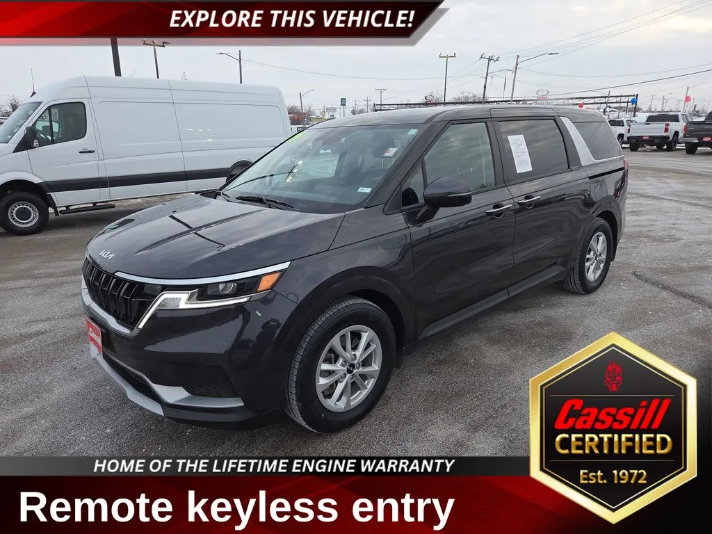 2024 Kia Carnival LX Seat Pkg's photo