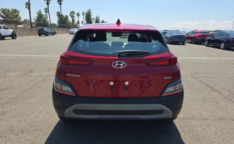 More photos of 2023 Hyundai Kona SE at Cassill Motors, IA
