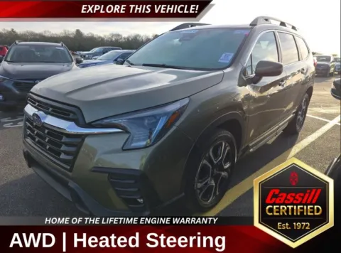 Green 2023 Subaru Ascent Limited for sale in Cedar Rapids, IA
