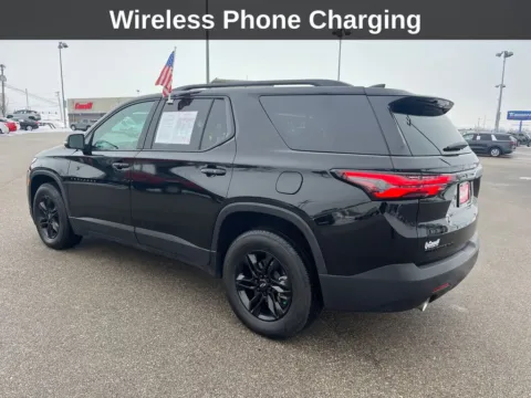 Another view of 2023 Chevrolet Traverse LT for sale in Cedar Rapids, IA at Cassill Motors