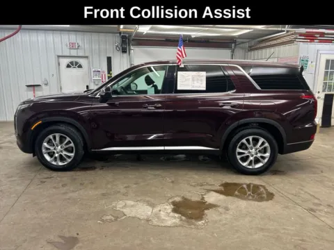 Photos of 2022 Hyundai Palisade SE for sale in Cedar Rapids, IA at Cassill Motors