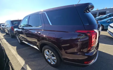 More photos of 2022 Hyundai Palisade SE at Cassill Motors, IA