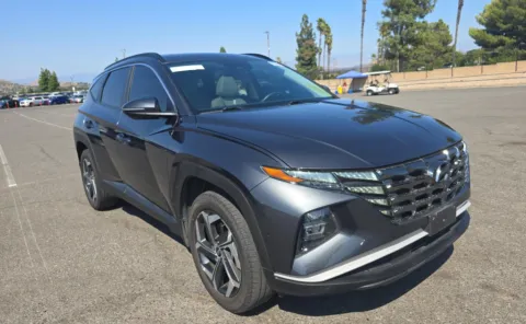 More photos of 2022 Hyundai Tucson SEL at Cassill Motors, IA