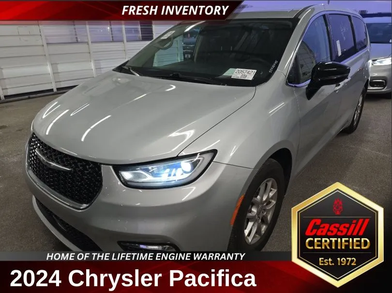 2024 Chrysler Pacifica Touring L