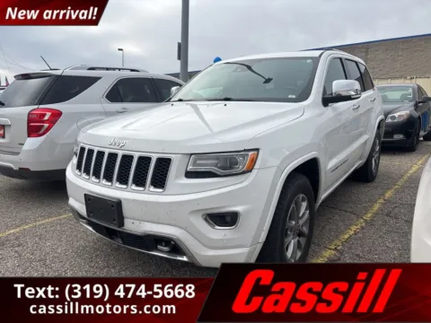 White 2016 Jeep Grand Cherokee Overland for sale in Cedar Rapids, IA