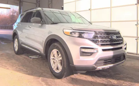 Photos of 2022 Ford Explorer XLT for sale in Cedar Rapids, IA at Cassill Motors