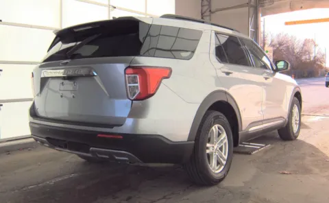 More photos of 2022 Ford Explorer XLT at Cassill Motors, IA
