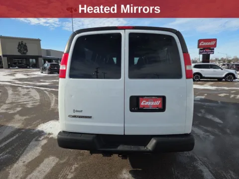 More photos of 2019 Chevrolet Express 3500 LS at Cassill Motors, IA