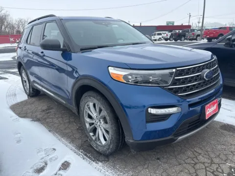 More photos of 2020 Ford Explorer XLT at Cassill Motors, IA