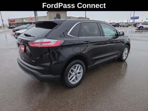 More photos of 2024 Ford Edge SEL at Cassill Motors, IA
