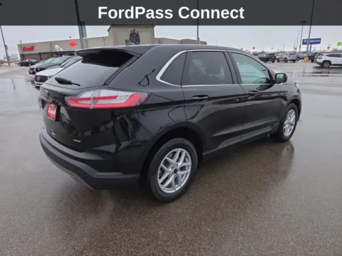 More photos of 2024 Ford Edge SEL at Cassill Motors, IA