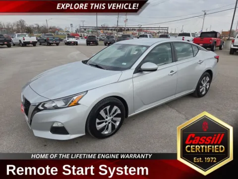 Silver 2020 Nissan Altima 2.5 S for sale in Cedar Rapids, IA