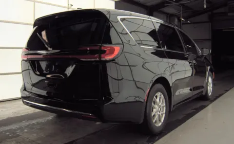 More photos of 2025 Chrysler Pacifica Select at Cassill Motors, IA