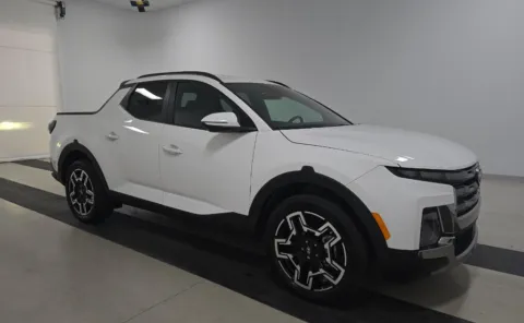 Photos of 2025 Hyundai Santa Cruz Limited for sale in Cedar Rapids, IA at Cassill Motors