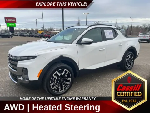 White 2025 Hyundai Santa Cruz Limited for sale in Cedar Rapids, IA