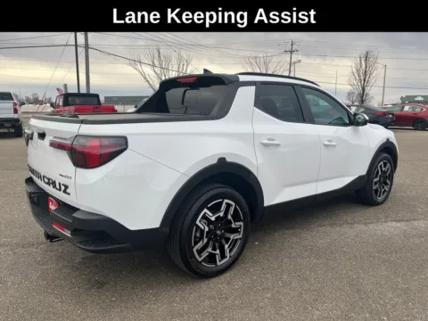 More photos of 2025 Hyundai Santa Cruz Limited at Cassill Motors, IA