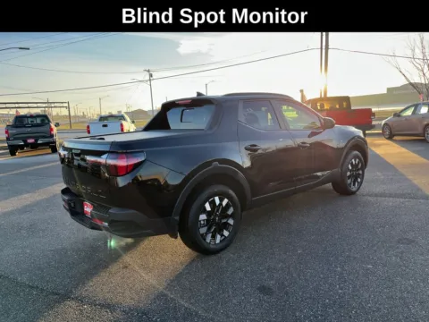 More photos of 2025 Hyundai Santa Cruz SEL at Cassill Motors, IA