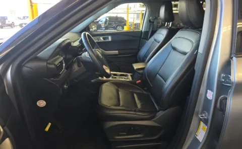 More photos of 2024 Ford Explorer Limited at Cassill Motors, IA