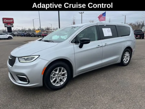 Photos of 2024 Chrysler Pacifica Touring L for sale in Cedar Rapids, IA at Cassill Motors