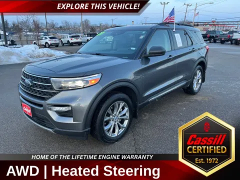 Gray 2023 Ford Explorer XLT for sale in Cedar Rapids, IA