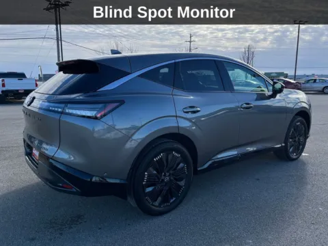 More photos of 2025 Nissan Murano Platinum at Cassill Motors, IA