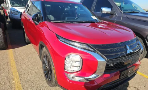 Photos of 2023 Mitsubishi Outlander SE for sale in Cedar Rapids, IA at Cassill Motors