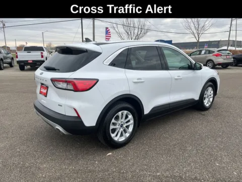 More photos of 2021 Ford Escape Hybrid SE at Cassill Motors, IA