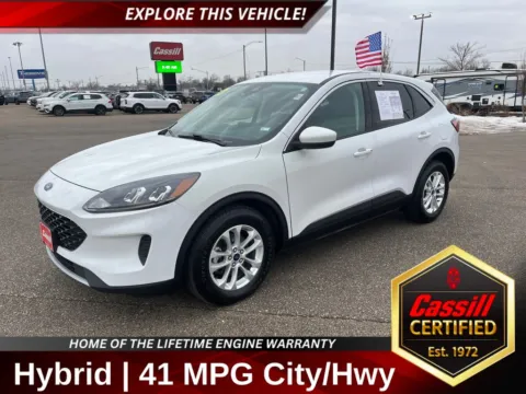 White 2021 Ford Escape Hybrid SE for sale in Cedar Rapids, IA