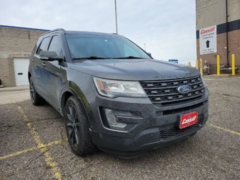 Photos of 2017 Ford Explorer XLT for sale in Cedar Rapids, IA at Cassill Motors
