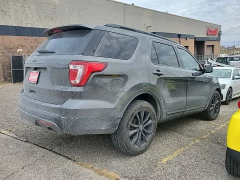 More photos of 2017 Ford Explorer XLT at Cassill Motors, IA