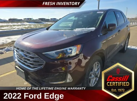 Red 2022 Ford Edge SEL for sale in Cedar Rapids, IA
