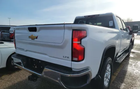 More photos of 2024 Chevrolet Silverado 3500HD LTZ at Cassill Motors, IA