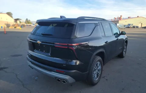 More photos of 2024 Chevrolet Traverse LT at Cassill Motors, IA