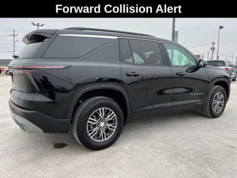 More photos of 2024 Chevrolet Traverse LT at Cassill Motors, IA