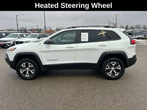 Photos of 2017 Jeep Cherokee Trailhawk for sale in Cedar Rapids, IA at Cassill Motors