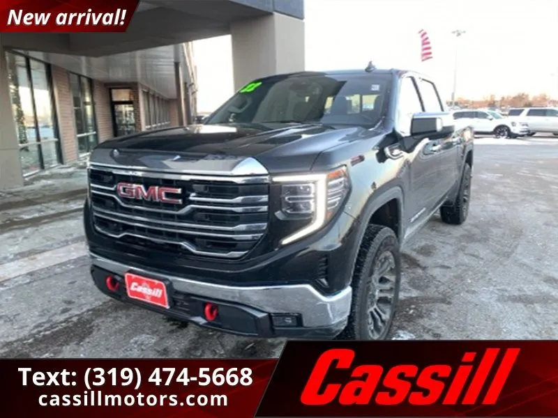 2022 GMC Sierra 1500 SLT's photo