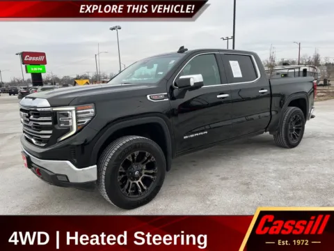Black 2022 GMC Sierra 1500 SLT for sale in Cedar Rapids, IA