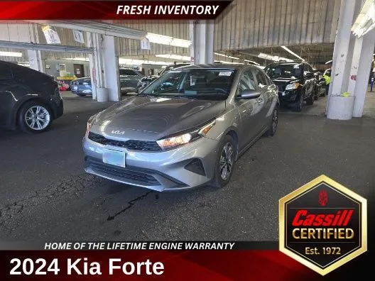 Gray 2024 Kia Forte LXS for sale in Cedar Rapids, IA