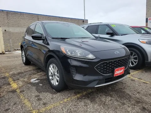 More photos of 2020 Ford Escape SE at Cassill Motors, IA