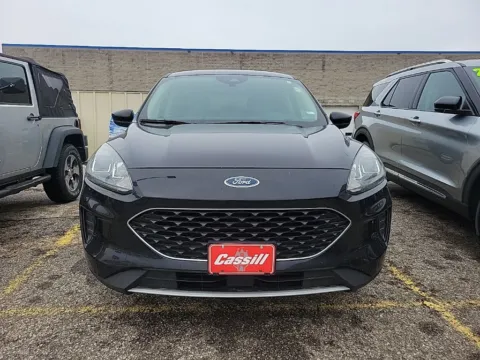 Photos of 2020 Ford Escape SE for sale in Cedar Rapids, IA at Cassill Motors
