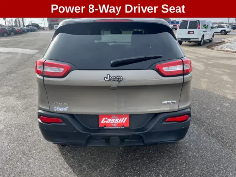 More photos of 2016 Jeep Cherokee Latitude at Cassill Motors, IA