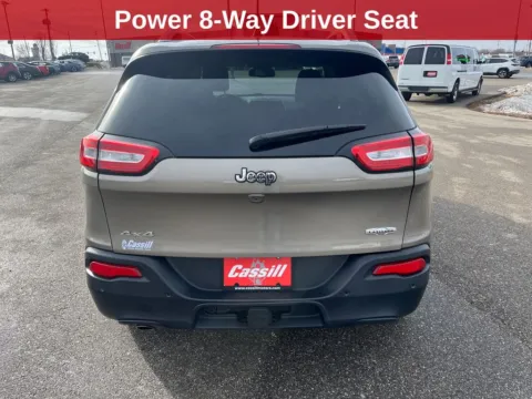 More photos of 2016 Jeep Cherokee Latitude at Cassill Motors, IA